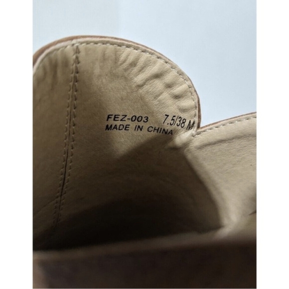 CL by Laundry Women Mules Slides Brown Faux Snake Casual Office 7.5 - Picture 7 of 8